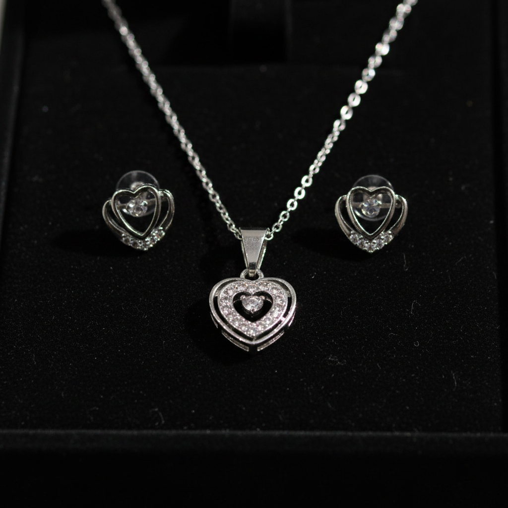 Silver Heart Crystal Jewellery Set – Necklace & Earrings