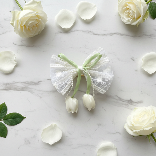 Tulip Reverie — Lace Bow Hair Clip