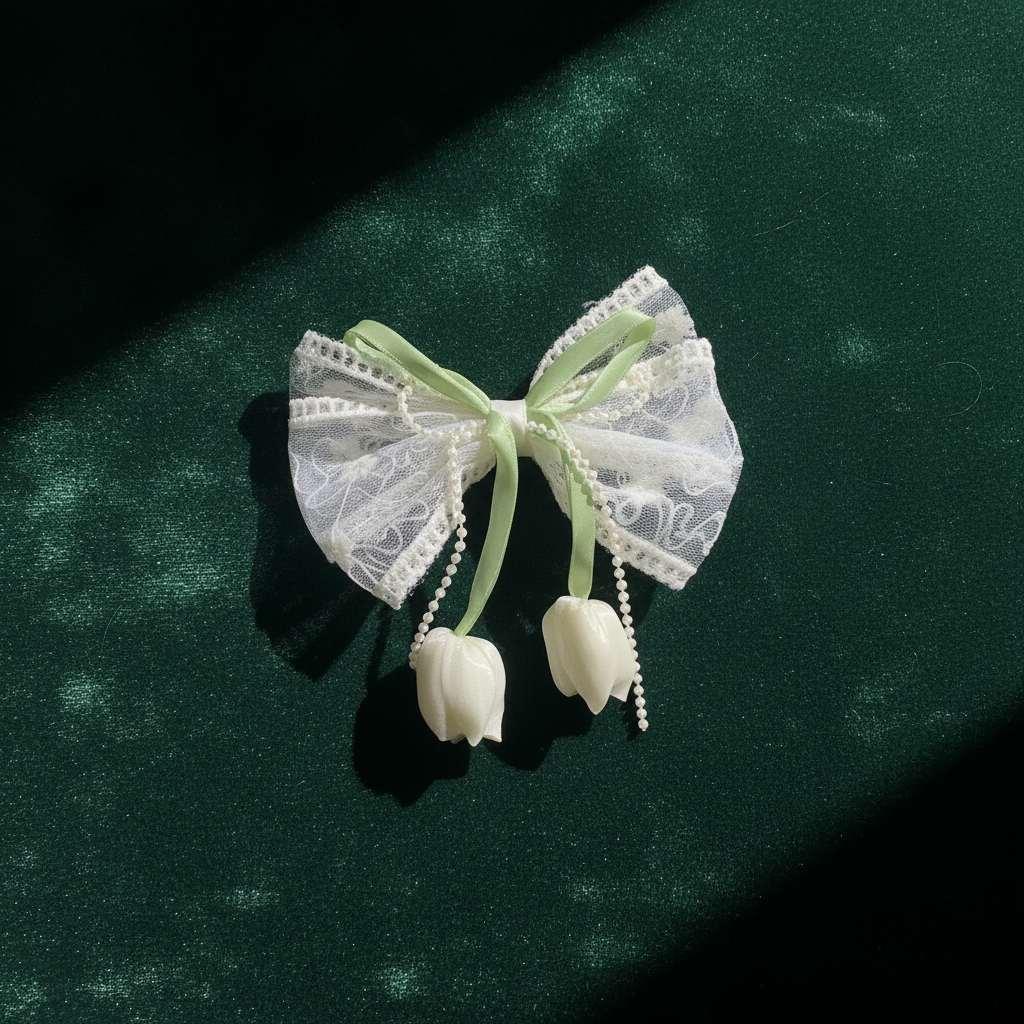Tulip Reverie — Lace Bow Hair Clip